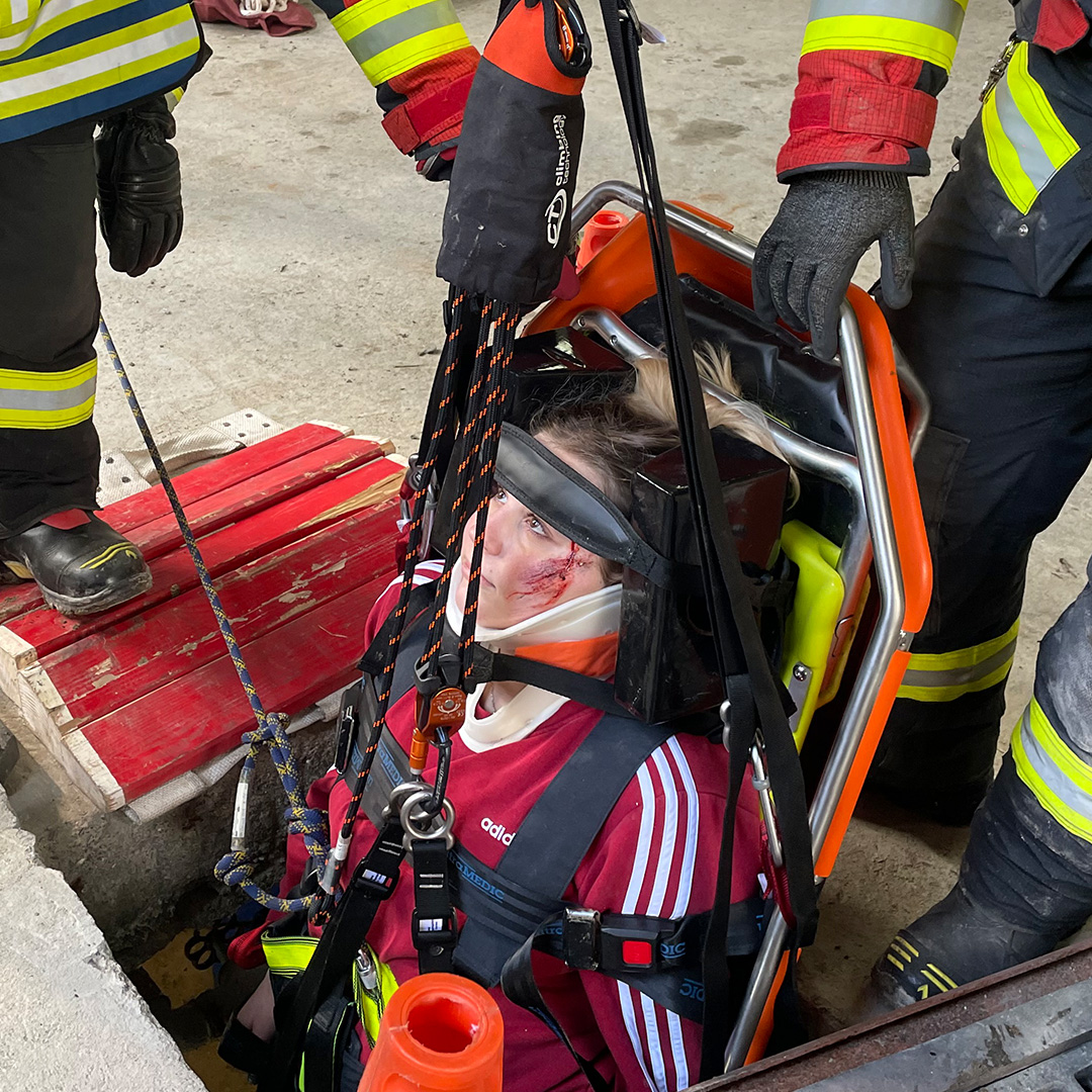 ultraBASKET STRETCHER SMALL Korbtrage in orange, einteilig