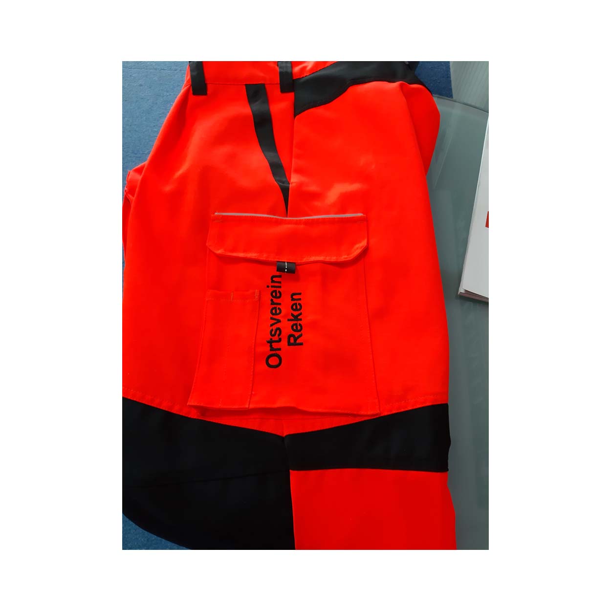 Damenhose Komfort in leuchtrot-schwarz, Stretch Damenhose Komfort in leuchtrot-schwarz, Stretch