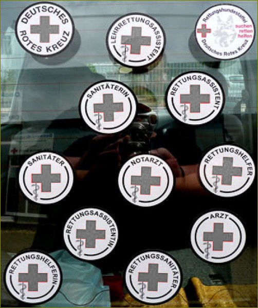 Auto-Haftplakette Sanitäterin Auto-Haftplakette Sanitäterin